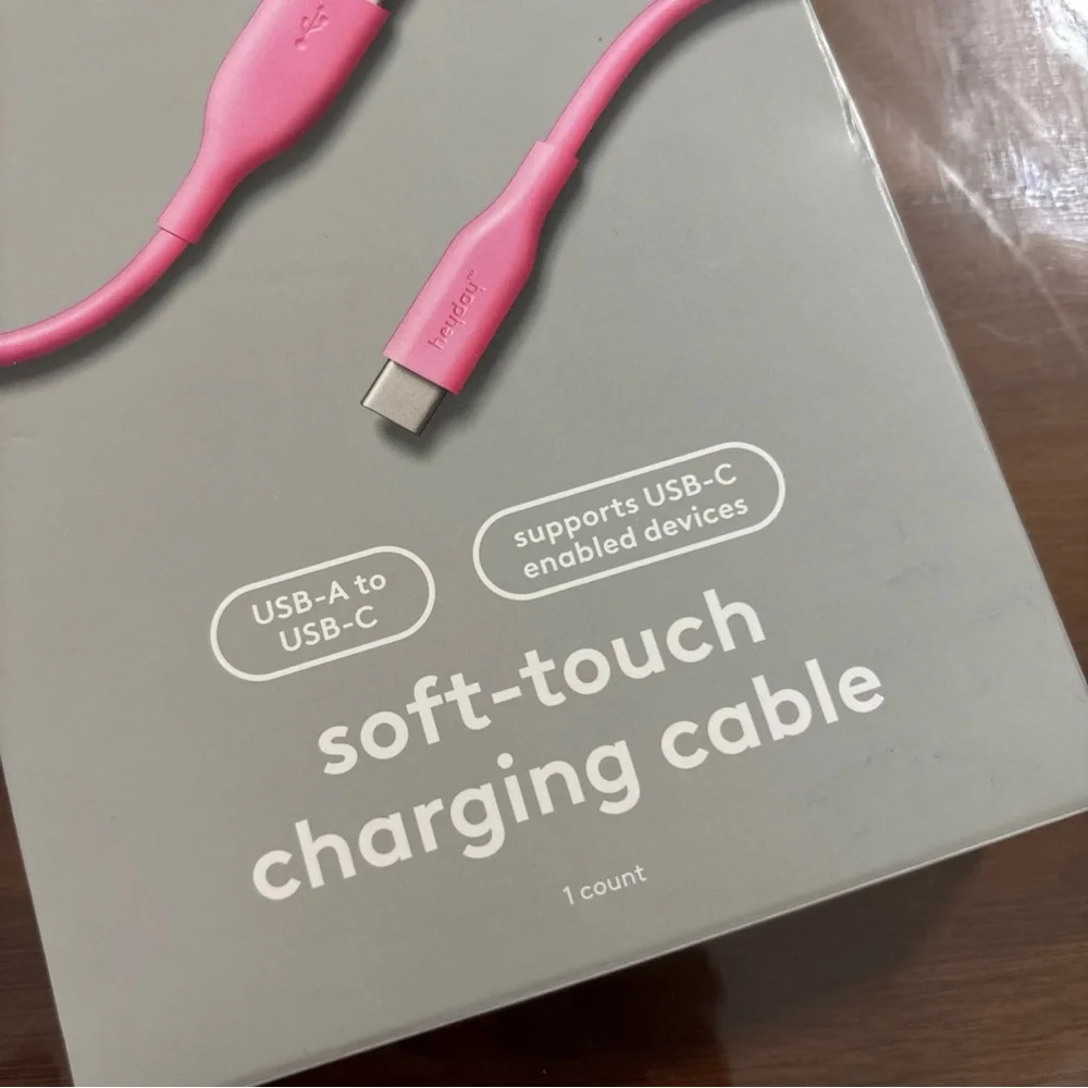 Heyday Bright Pink USB A to C Cable